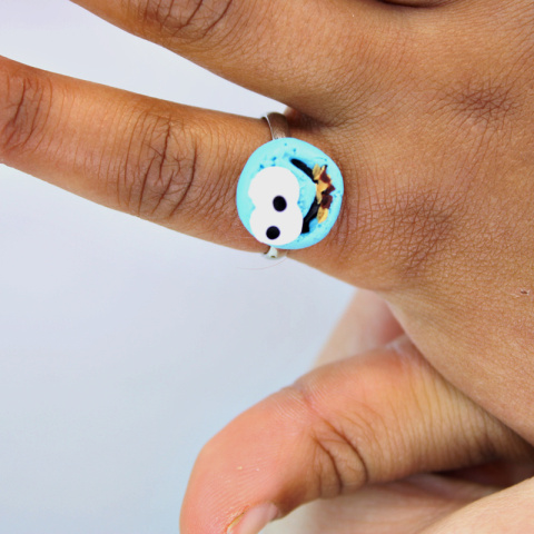 Pierścionek cookie monster