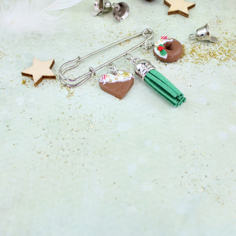 Broszka świąteczna