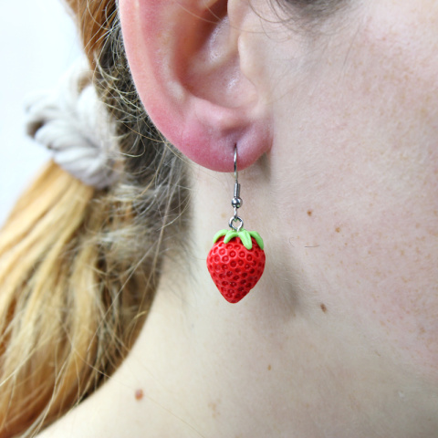 Kolczyki truskawki