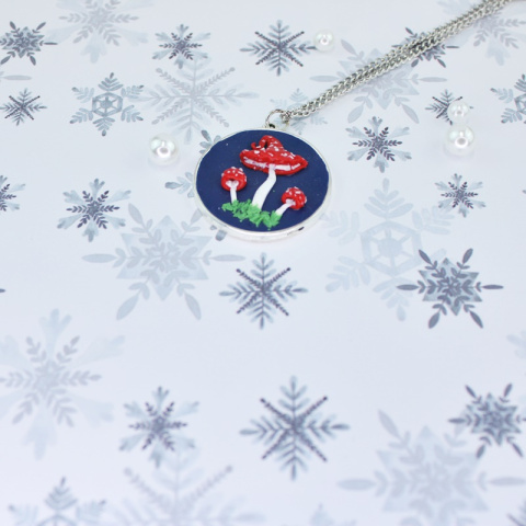 Naszyjnik z grzybami