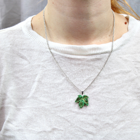Naszyjnik liść