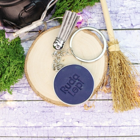 Brelok biała łapka