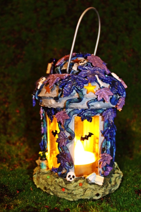 Latarenka Halloween