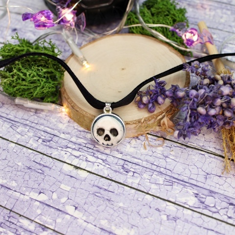Naszyjnik choker czaszka